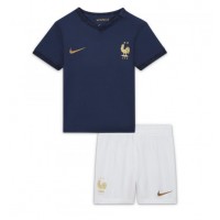 Frankrike Fotballklær Hjemmedraktsett Barn VM 2022 Kortermet (+ korte bukser)